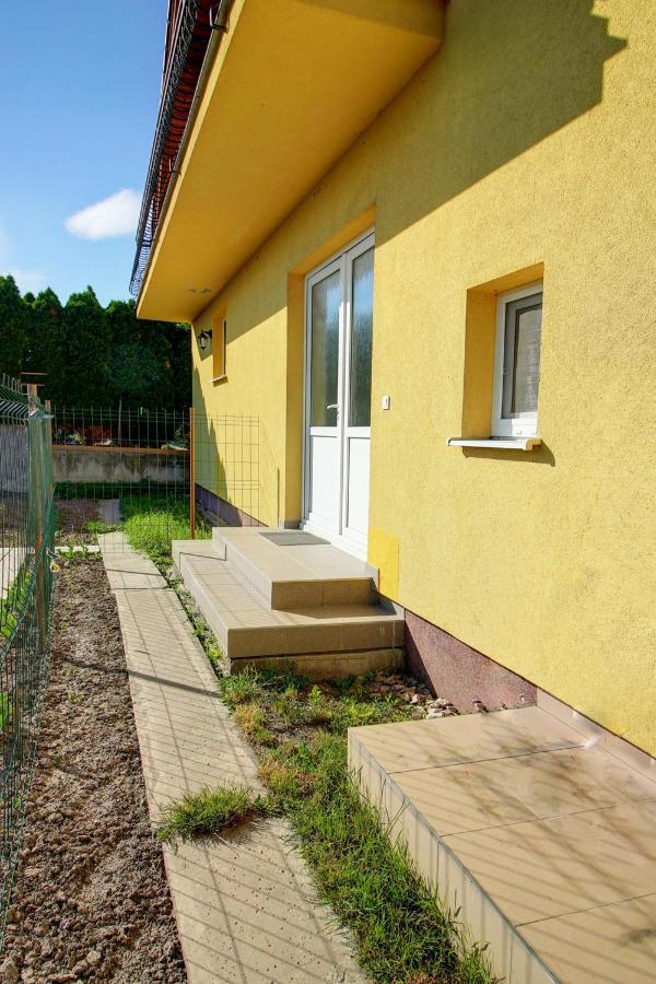 Apartments Novy Zivot Екстер'єр фото