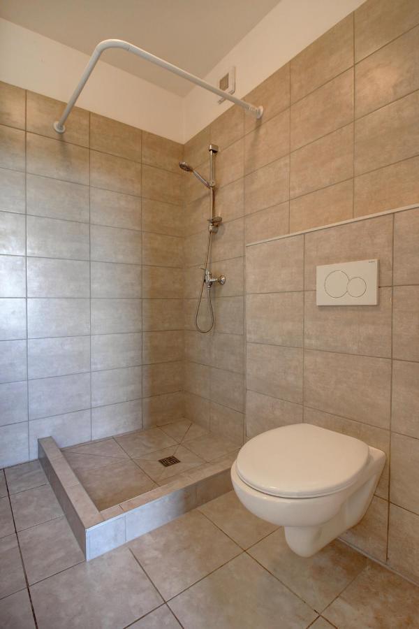 Apartments Novy Zivot Екстер'єр фото
